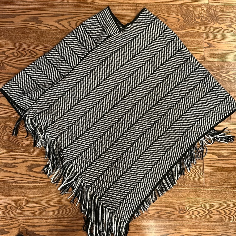 Eyefully onesie poncho